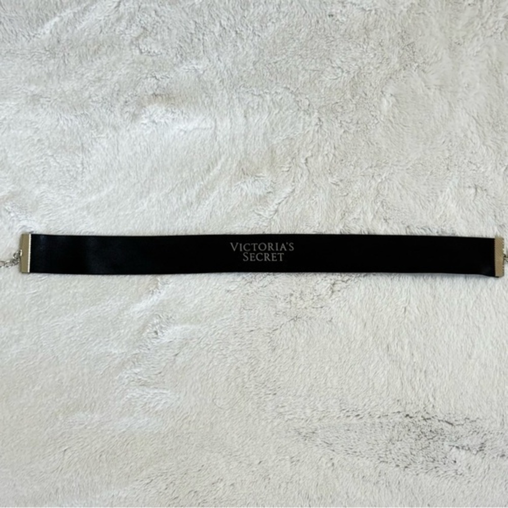 Vintage Victoria’s Secret Black Satin Logo Choker Necklace One Size Adjustable - Picture 4 of 6